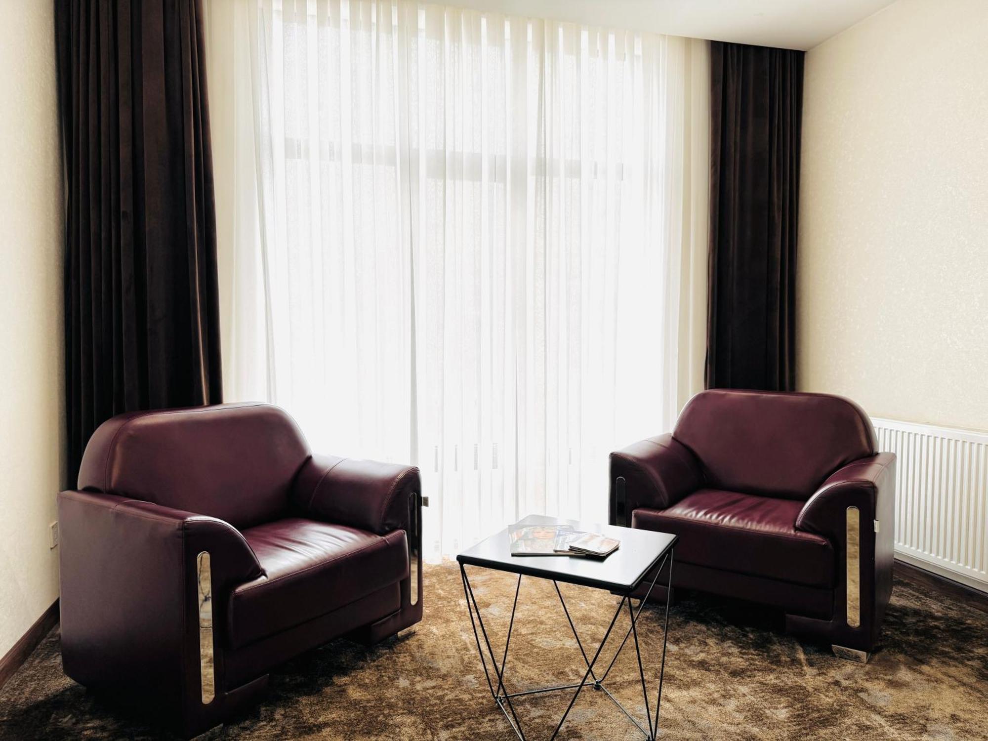 Garnet Mir Hotel Tashkent Exterior photo