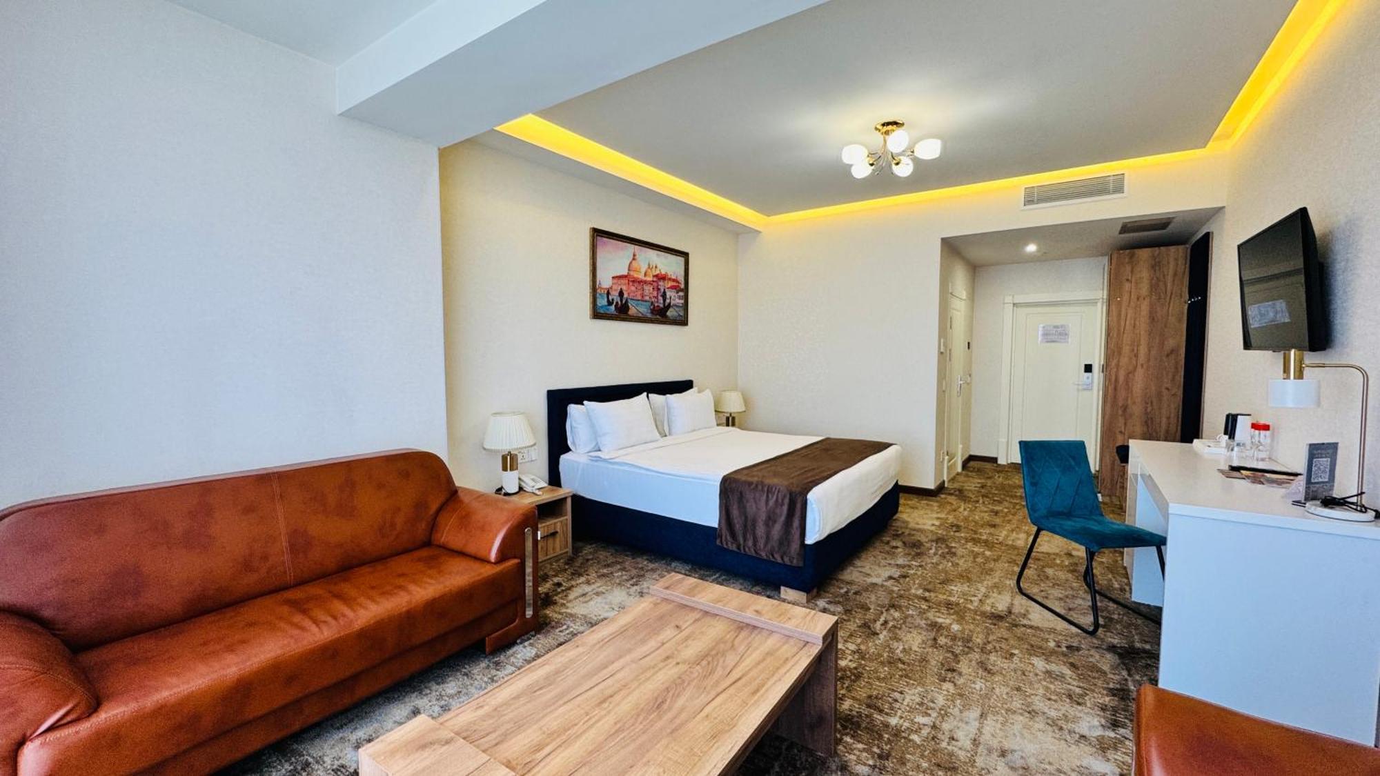 Garnet Mir Hotel Tashkent Exterior photo